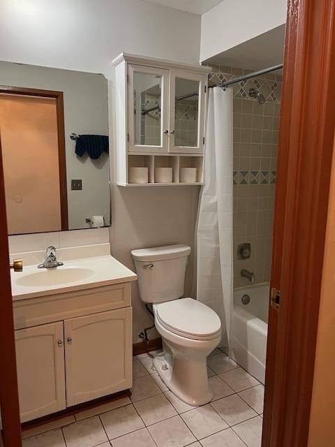 Aurora, IL 60504,291 Gregory ST #6