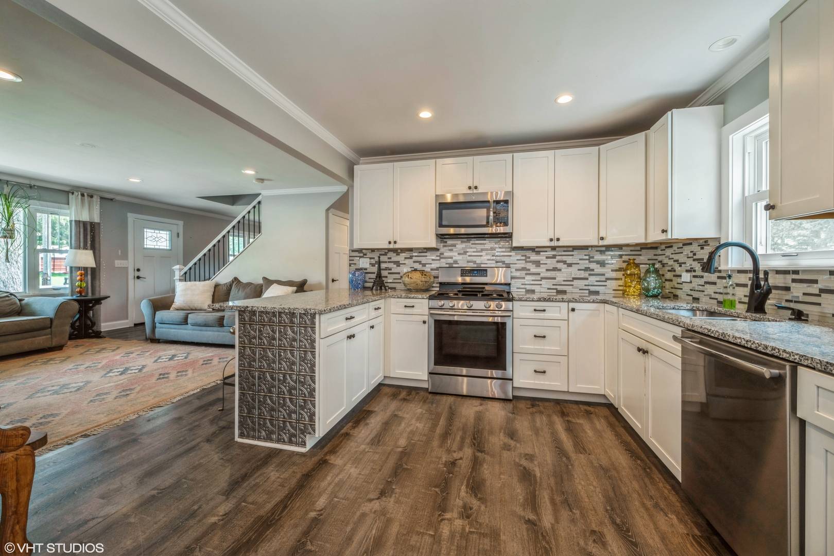 Lake Zurich, IL 60047,145 N Pleasant RD