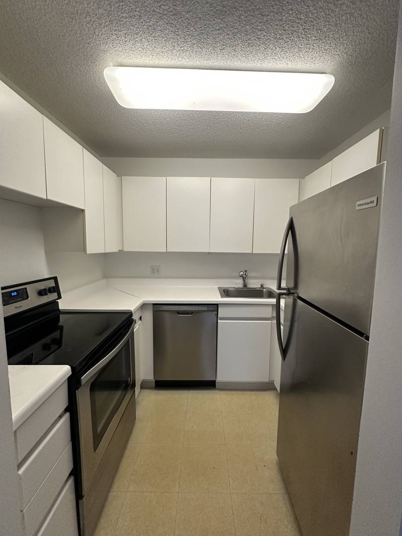 Chicago, IL 60611,440 N Wabash AVE #2803