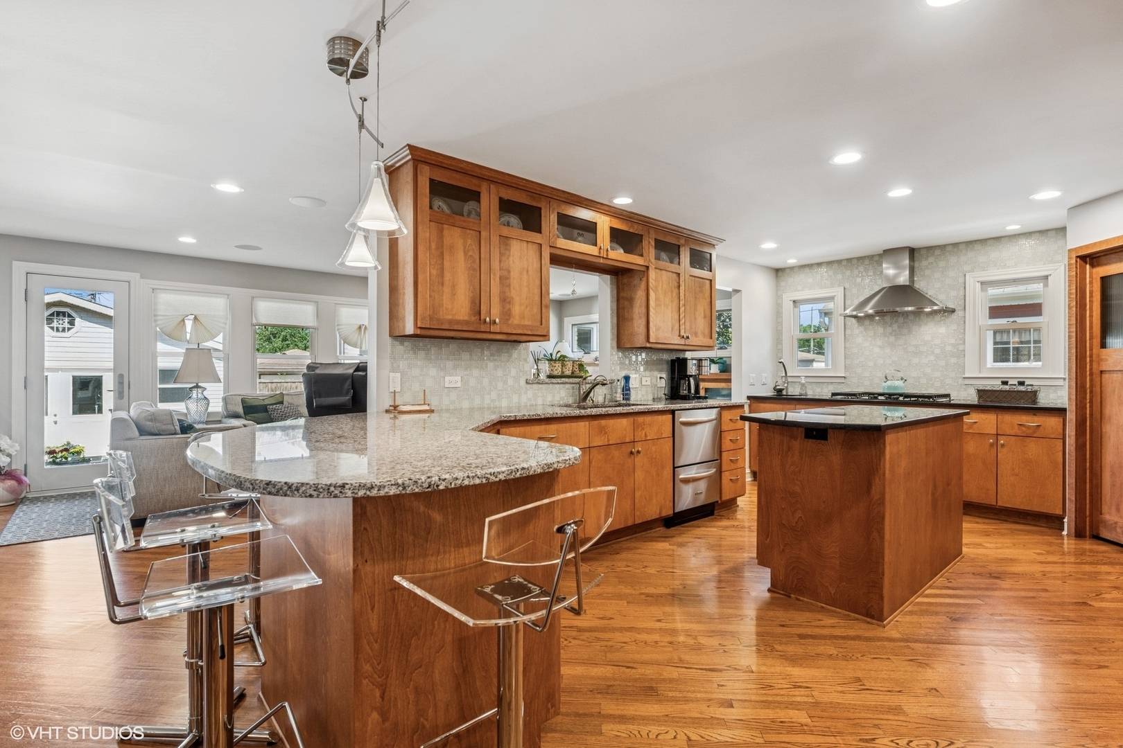 Elmwood Park, IL 60707,1820 N 75th CT