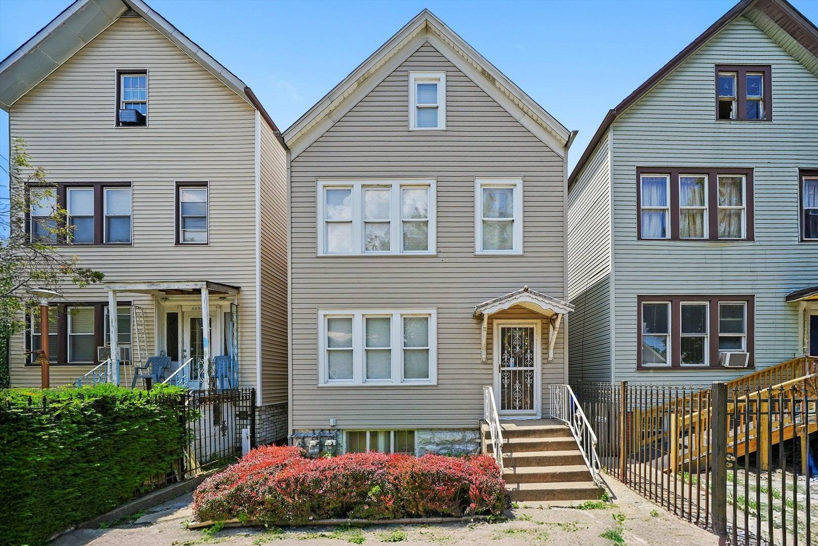 Chicago, IL 60609,4852 S Wood ST