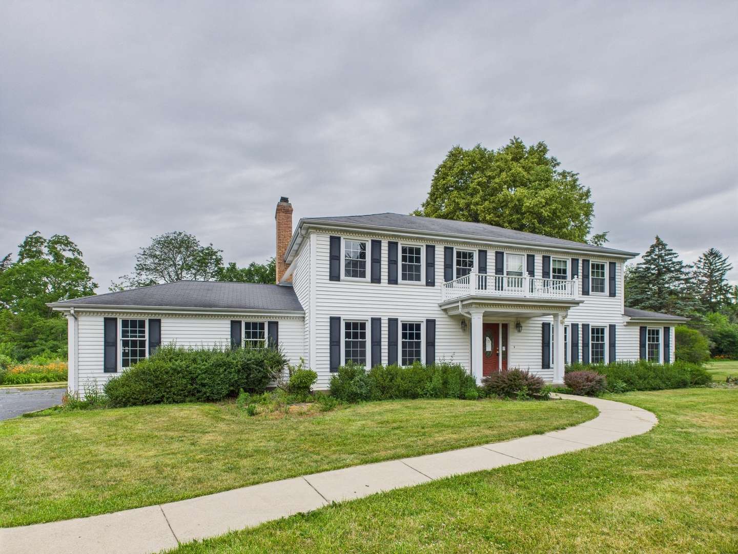 Inverness, IL 60067,558 Saint Andrews LN