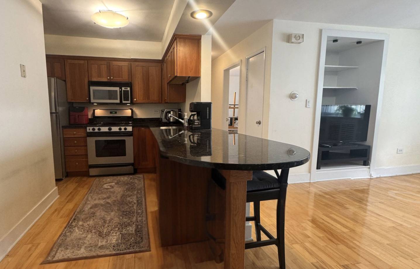 Oak Park, IL 60302,1044 Ontario ST #2E