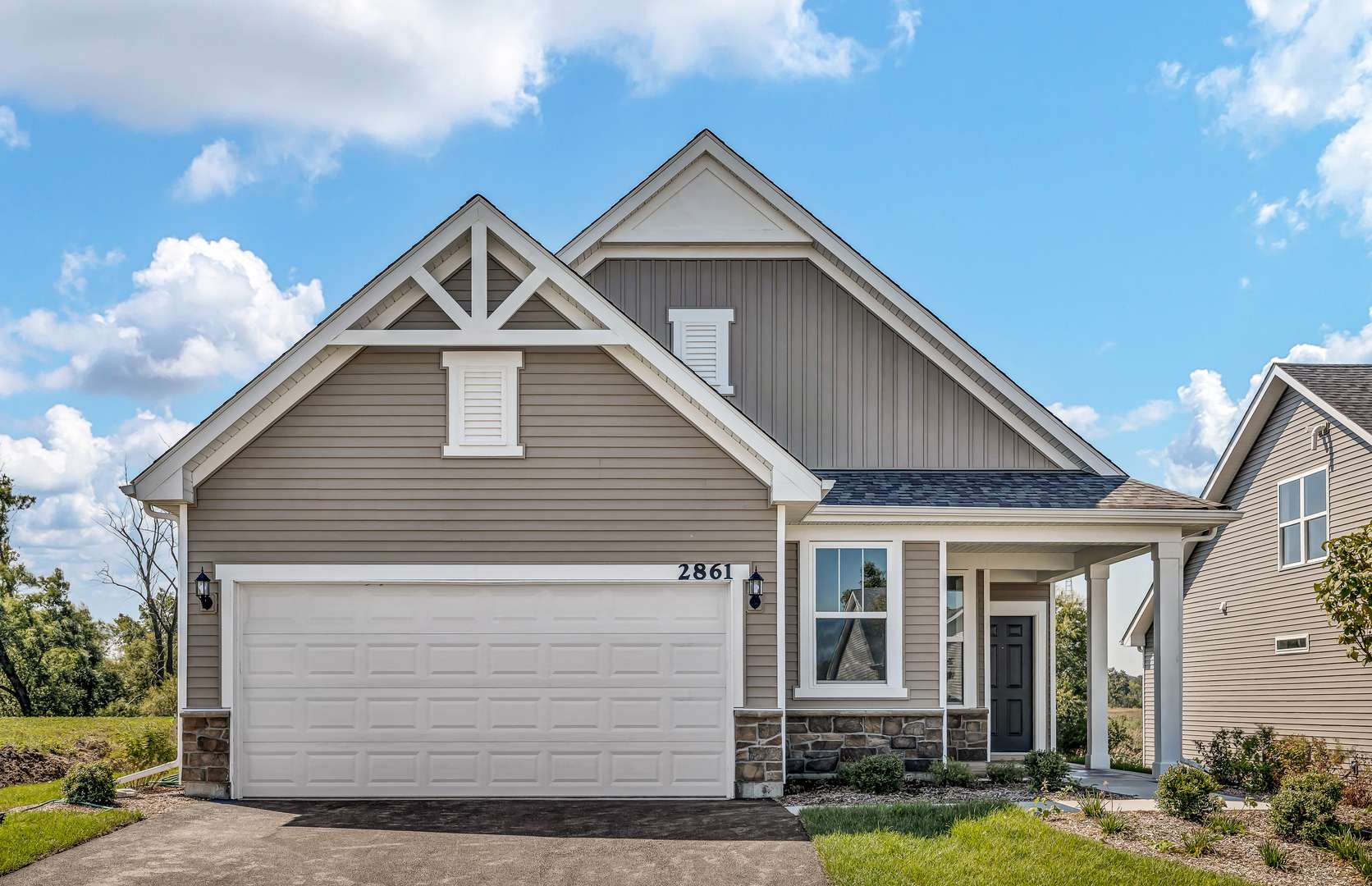 Lindenhurst, IL 60046,2812 Spring Circle South