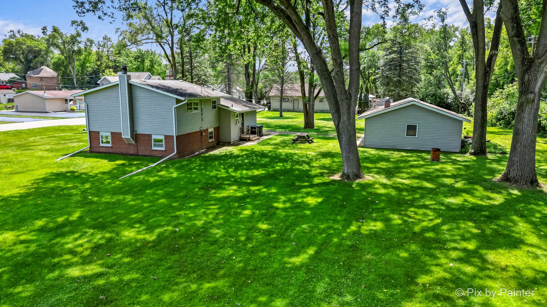 Mchenry, IL 60051,4421 Elmleaf DR