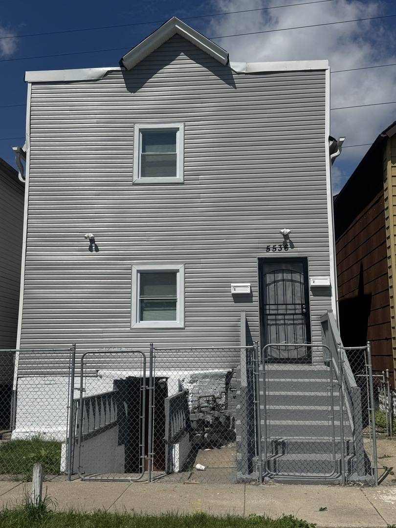 Chicago, IL 60621,5536 S Perry AVE #2