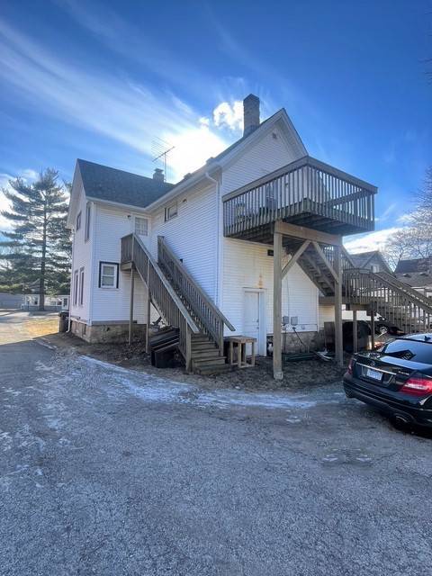 Crystal Lake, IL 60014,132 S Mchenry AVE