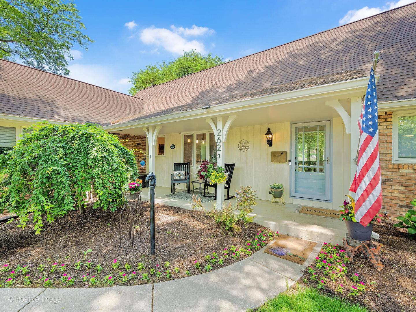 Glen Ellyn, IL 60137,262 Sheffield LN