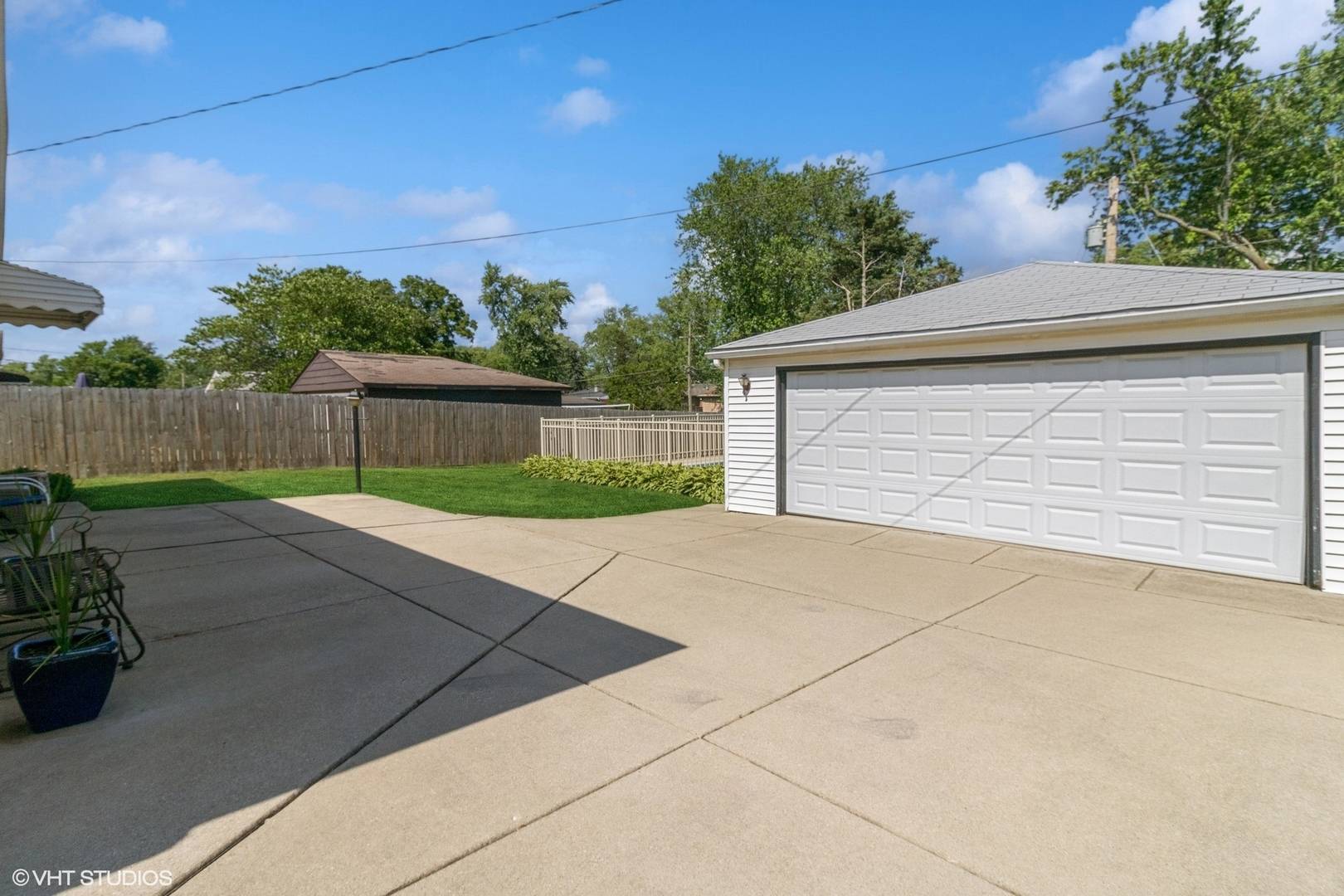 Mount Prospect, IL 60056,1205 S Busse RD
