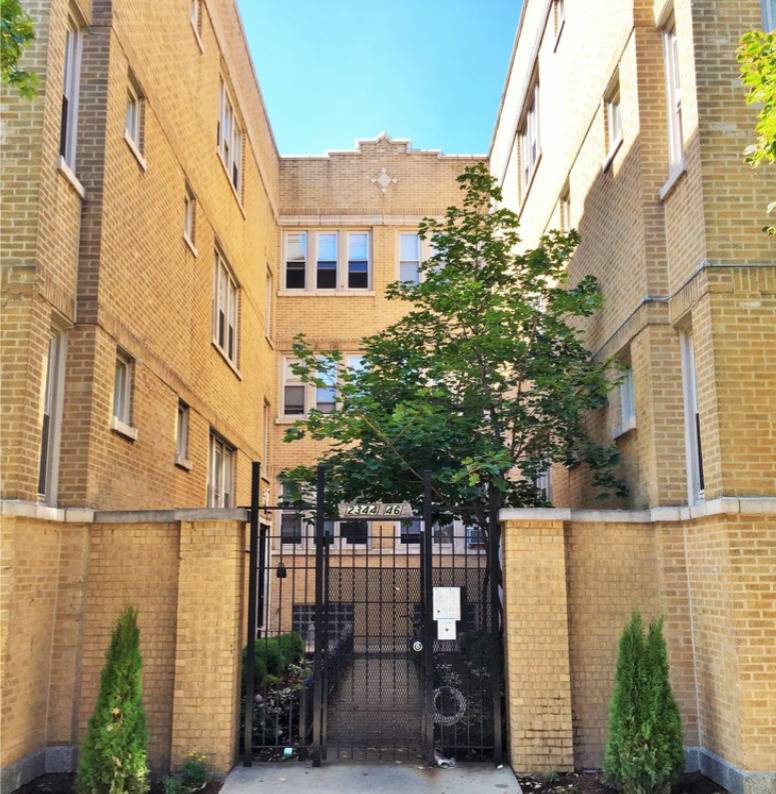 Chicago, IL 60639,4439 W Fullerton AVE #2