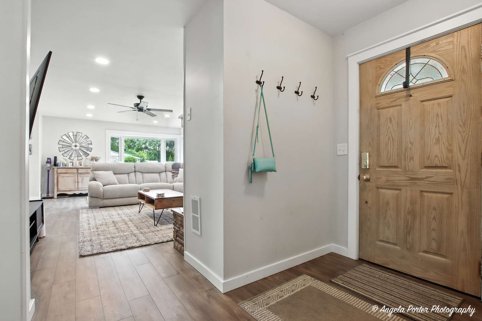 Johnsburg, IL 60051,1405 Bayview DR