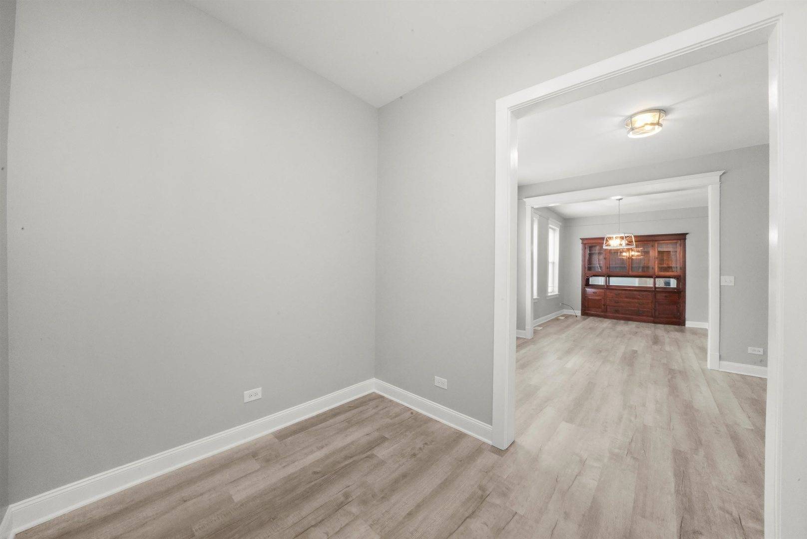 Cicero, IL 60804,5401 W 22nd PL