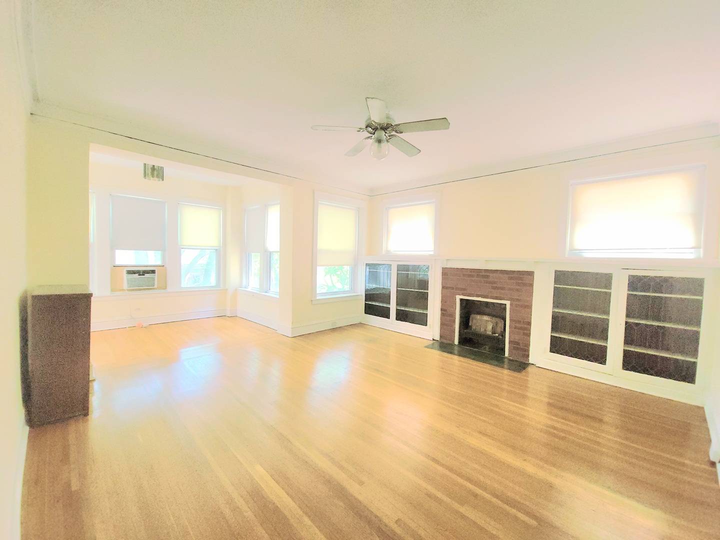 Chicago, IL 60660,6320 N LAKEWOOD AVE #2