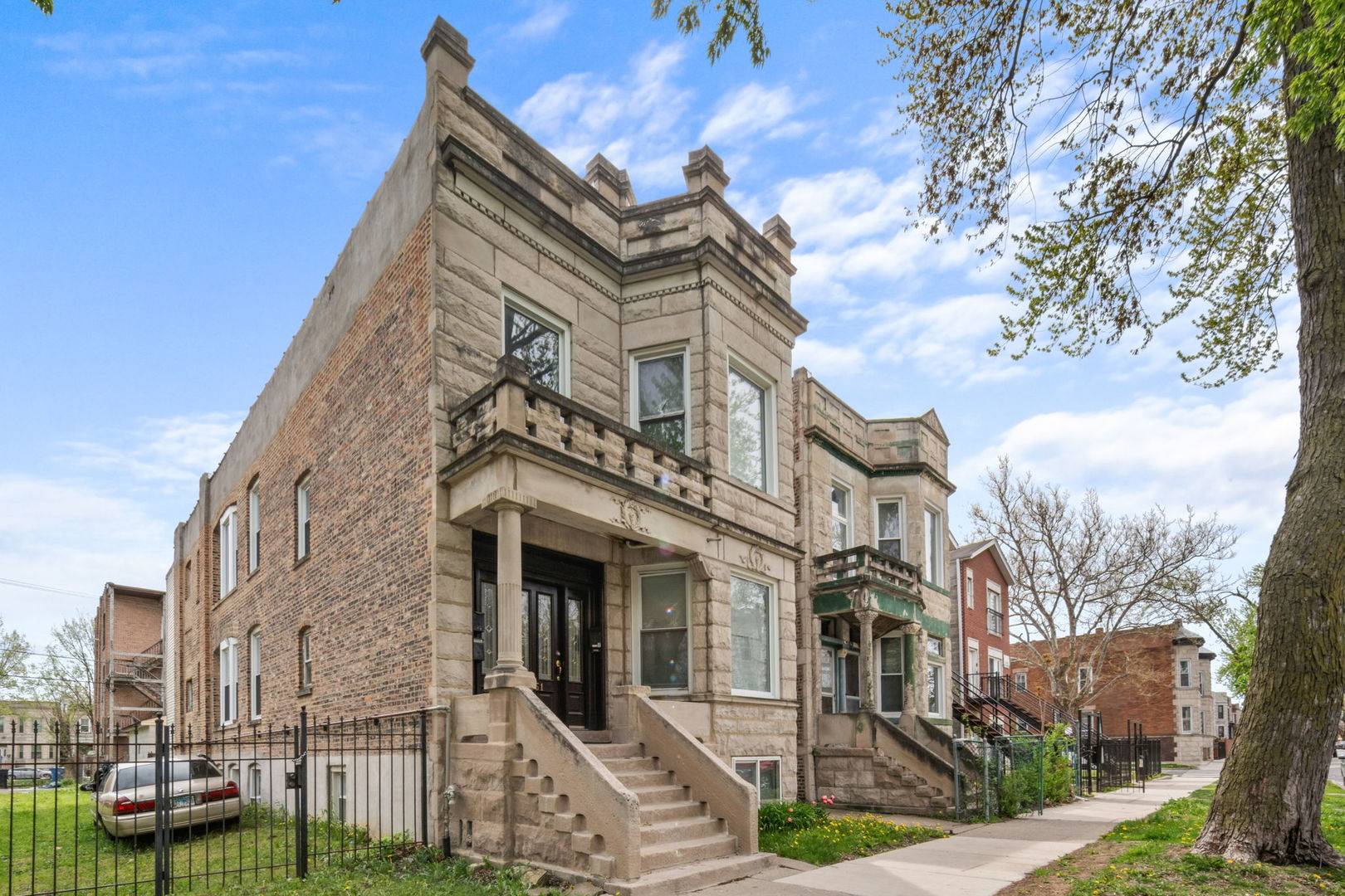 Chicago, IL 60623,1651 S Drake AVE #2