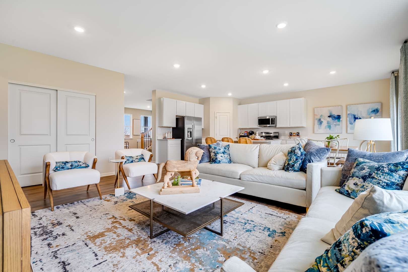 Elgin, IL 60124,615 Lismore CIR