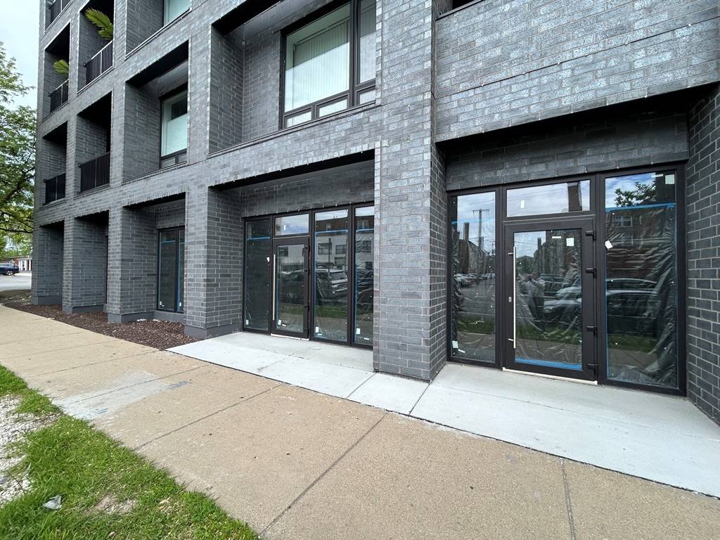 Chicago, IL 60625,5235 N Western AVE #COMMERCIAL