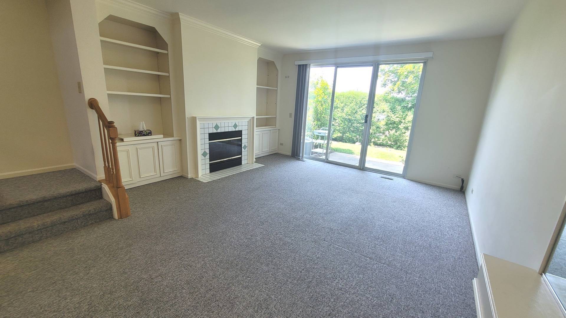 Gurnee, IL 60031,17885 W Salisbury DR