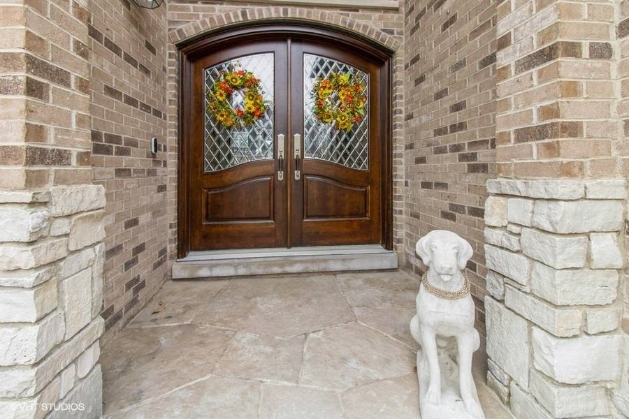 Western Springs, IL 60558,909 Red Oak DR