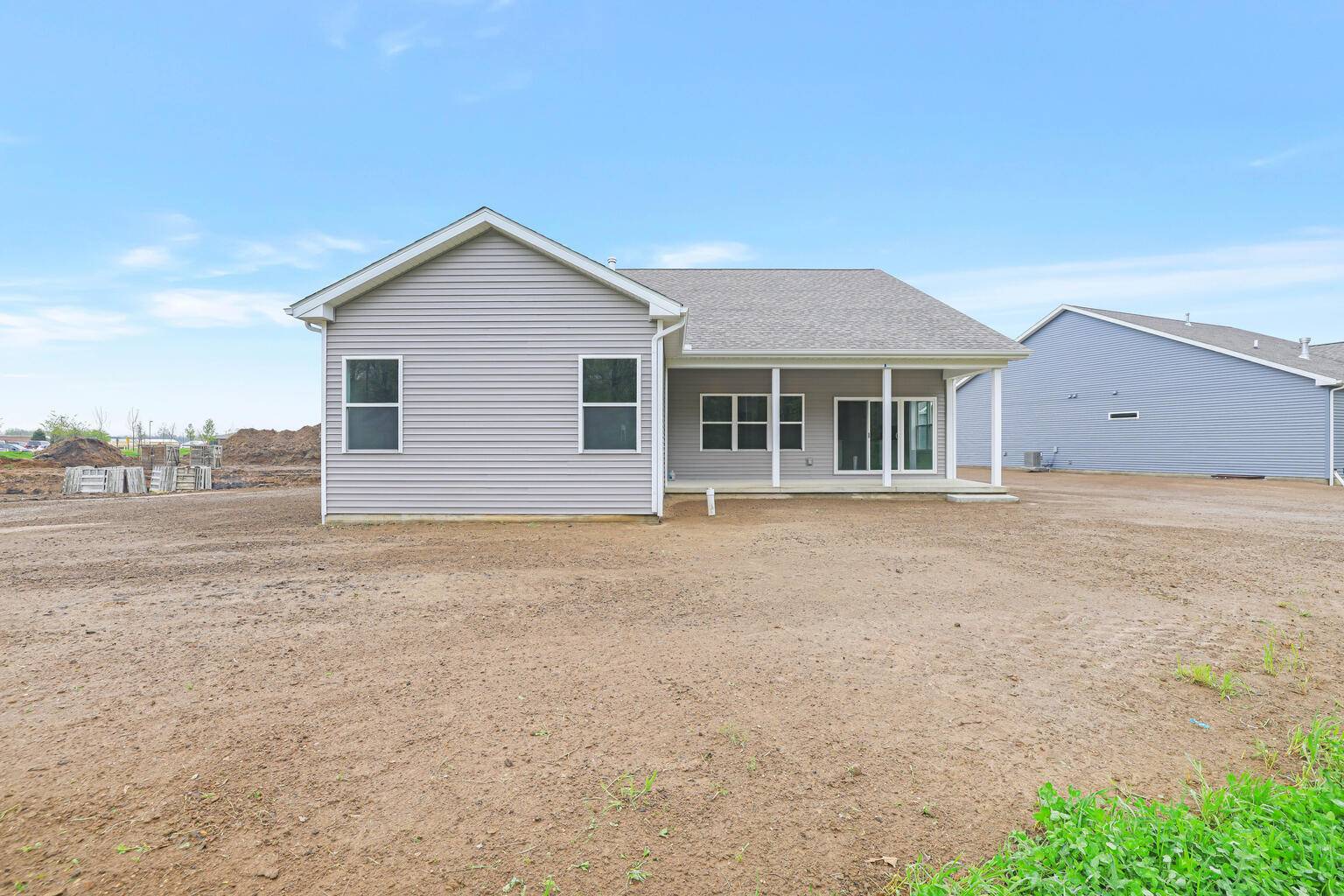 Monticello, IL 61856,4 Forest DR
