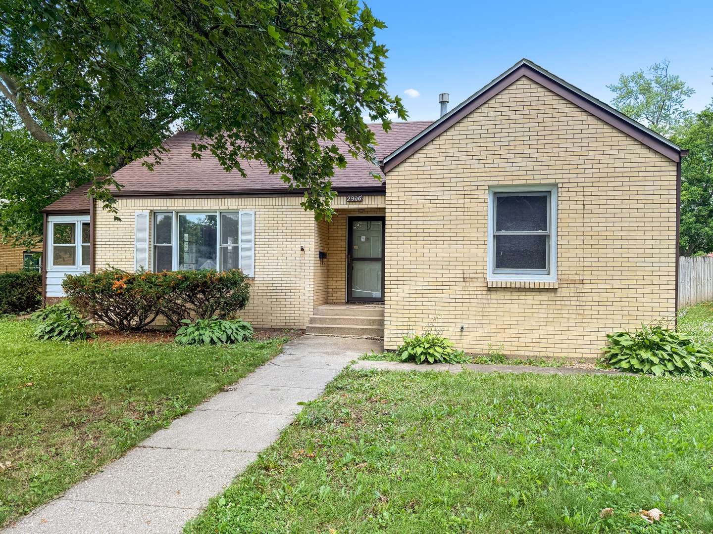 Rockford, IL 61108,2906 Hillside CT