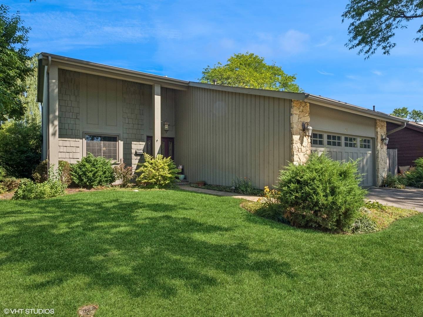 Palatine, IL 60067,68 E Garden AVE