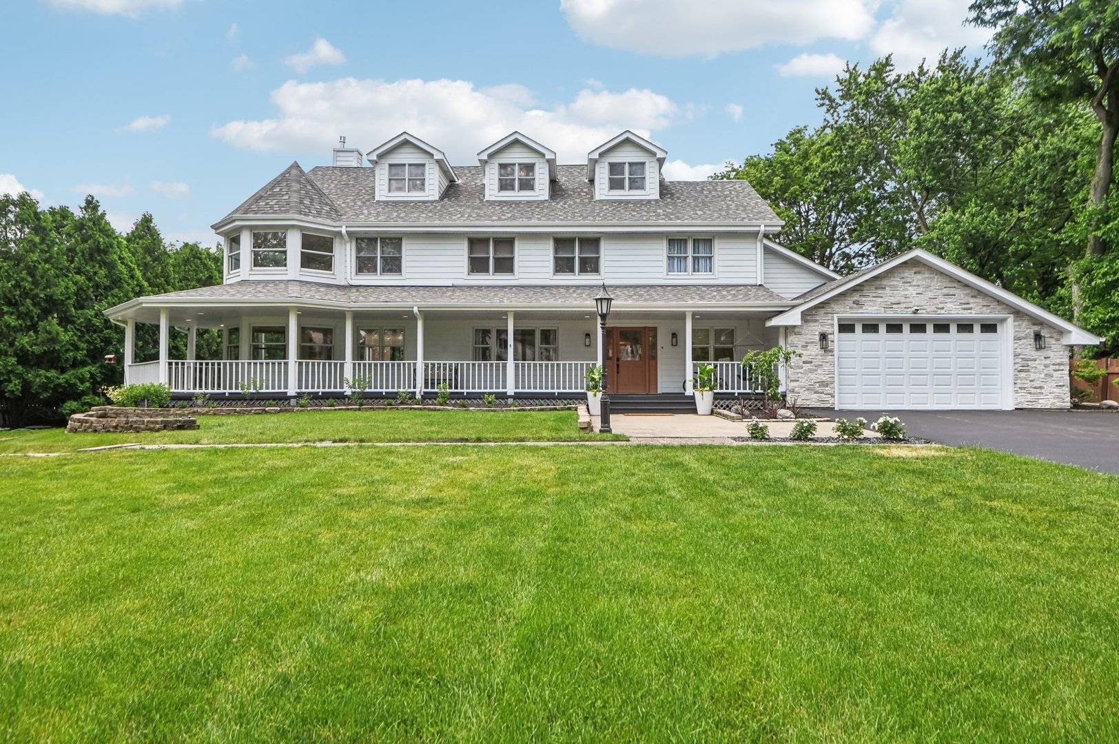 Naperville, IL 60565,8S452 Bell DR