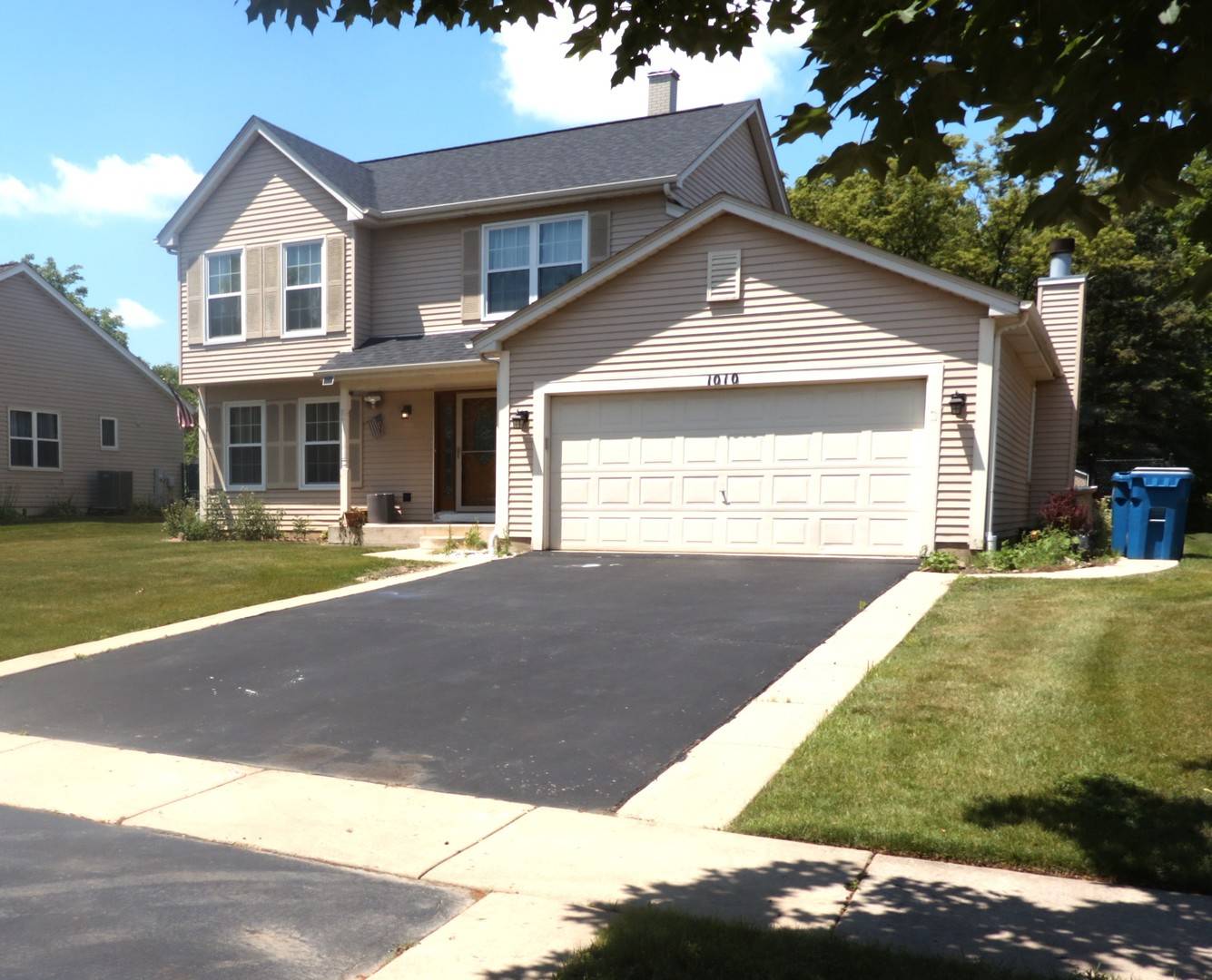 Bartlett, IL 60103,1010 Trillium LN