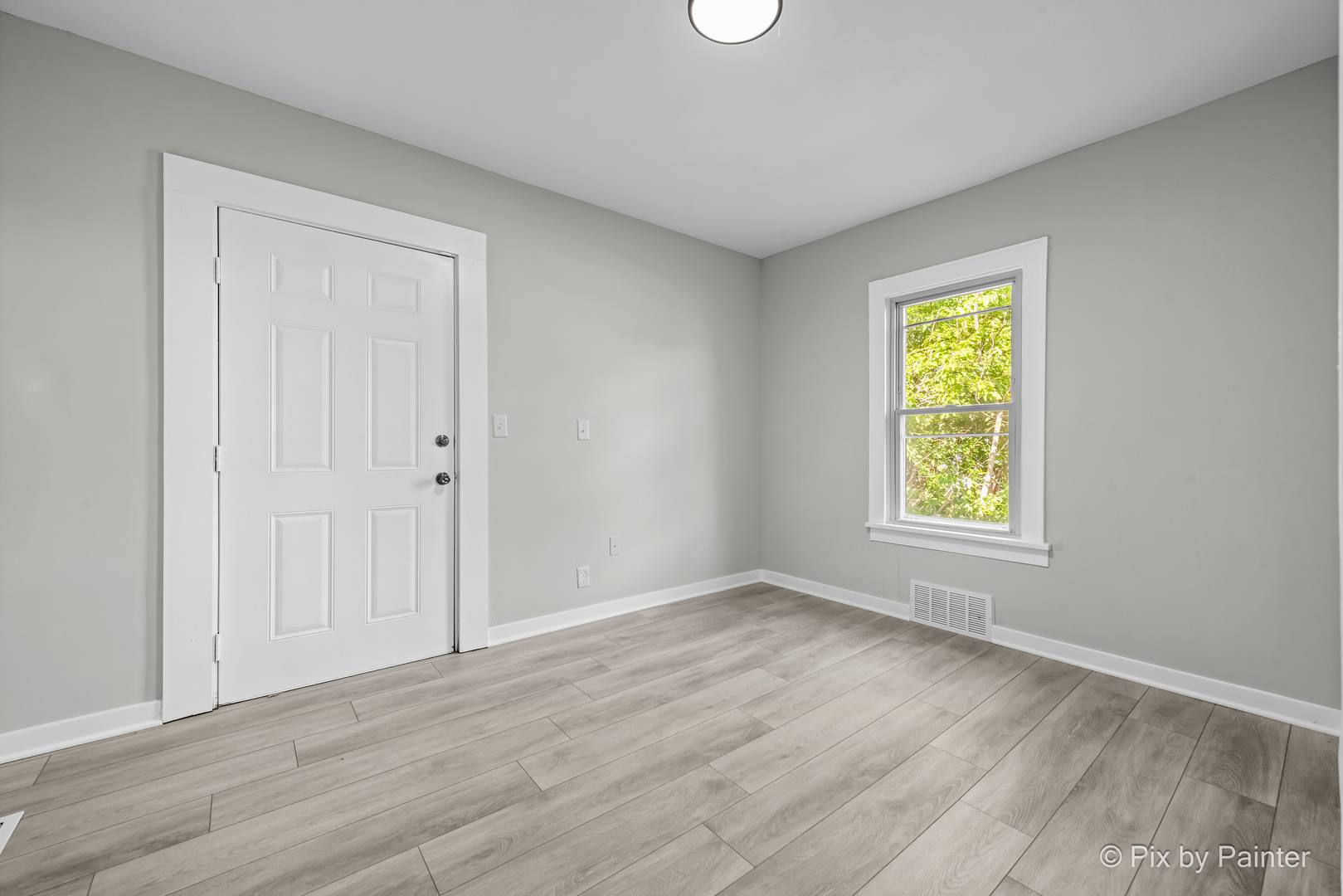 Rockford, IL 61102,2213 Elm ST