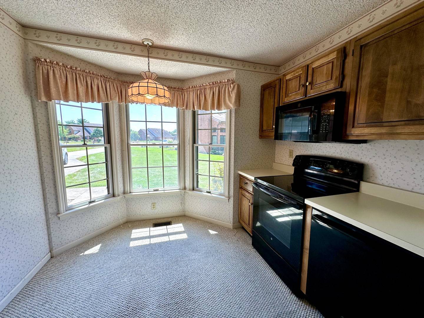 Monticello, IL 61856,1436 Dickens CT #1436