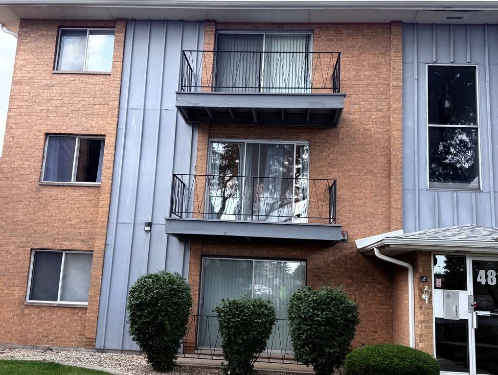 Oak Lawn, IL 60453,4819 W 109th ST #204