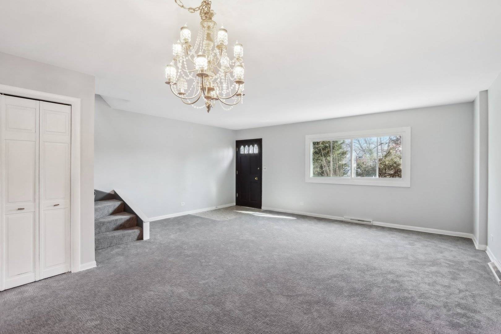 Wilmette, IL 60091,414 Skokie CT