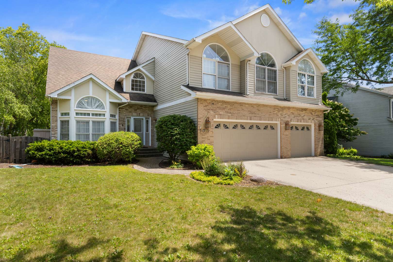 Lake Zurich, IL 60047,290 Knox Park RD