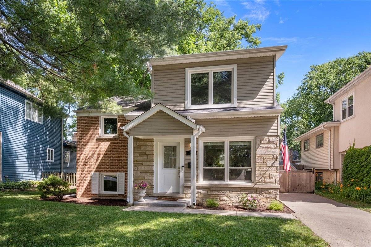 Glenview, IL 60025,34 Ardmore AVE