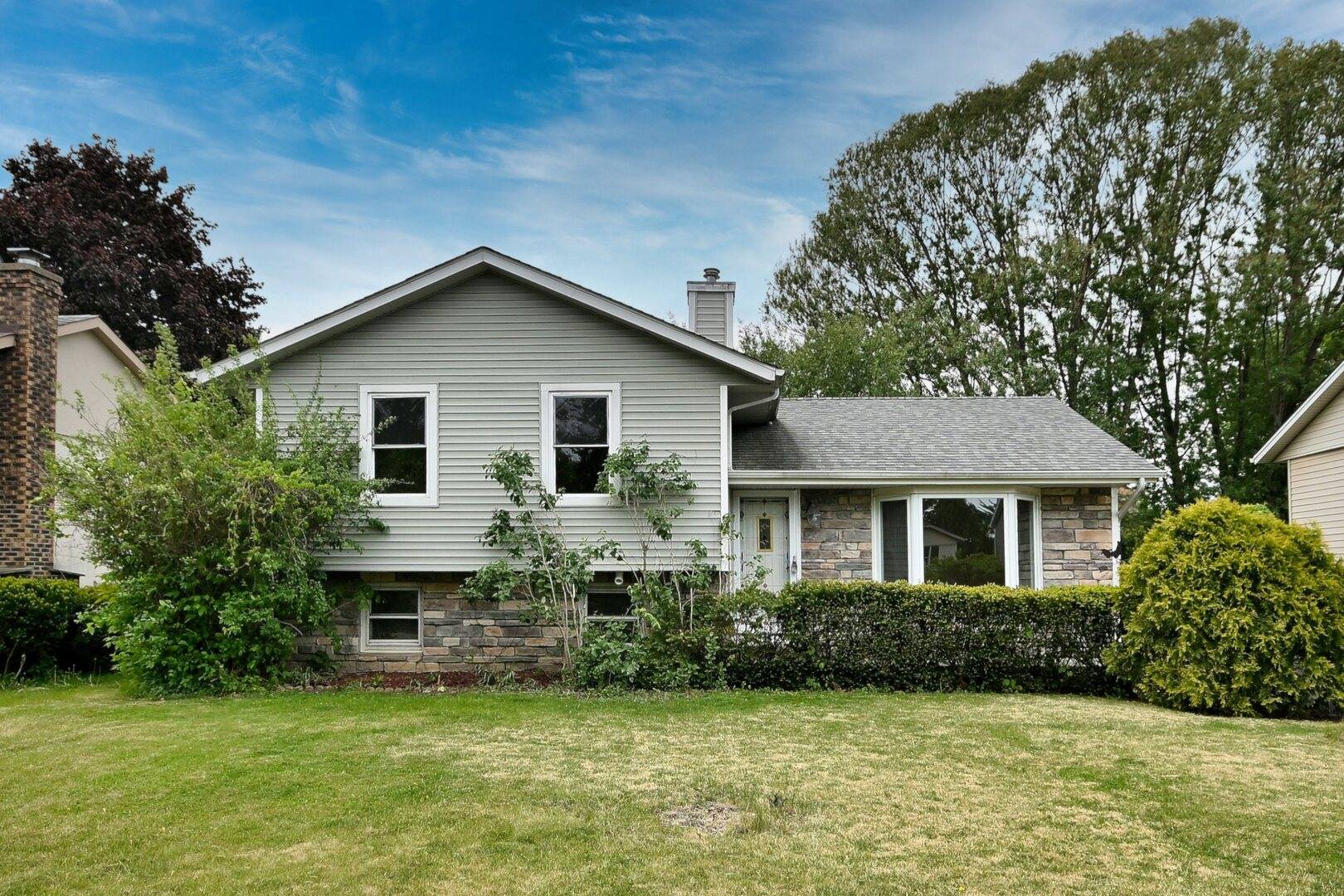 Prairie View, IL 60069,20564 N Elizabeth AVE
