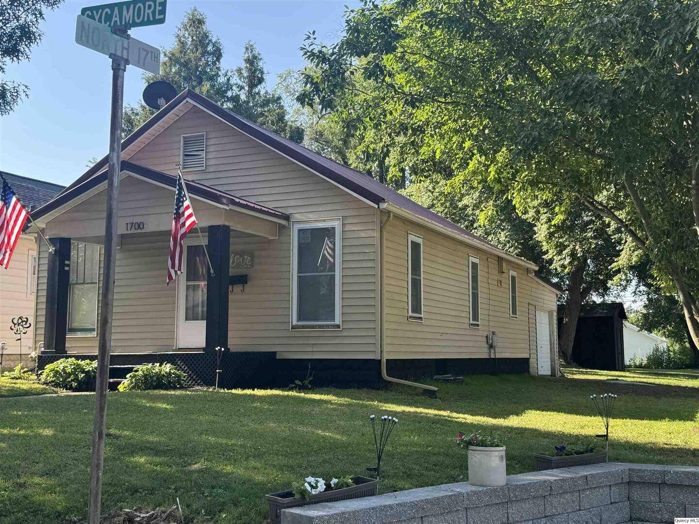 Quincy, IL 62301,1700 Sycamore