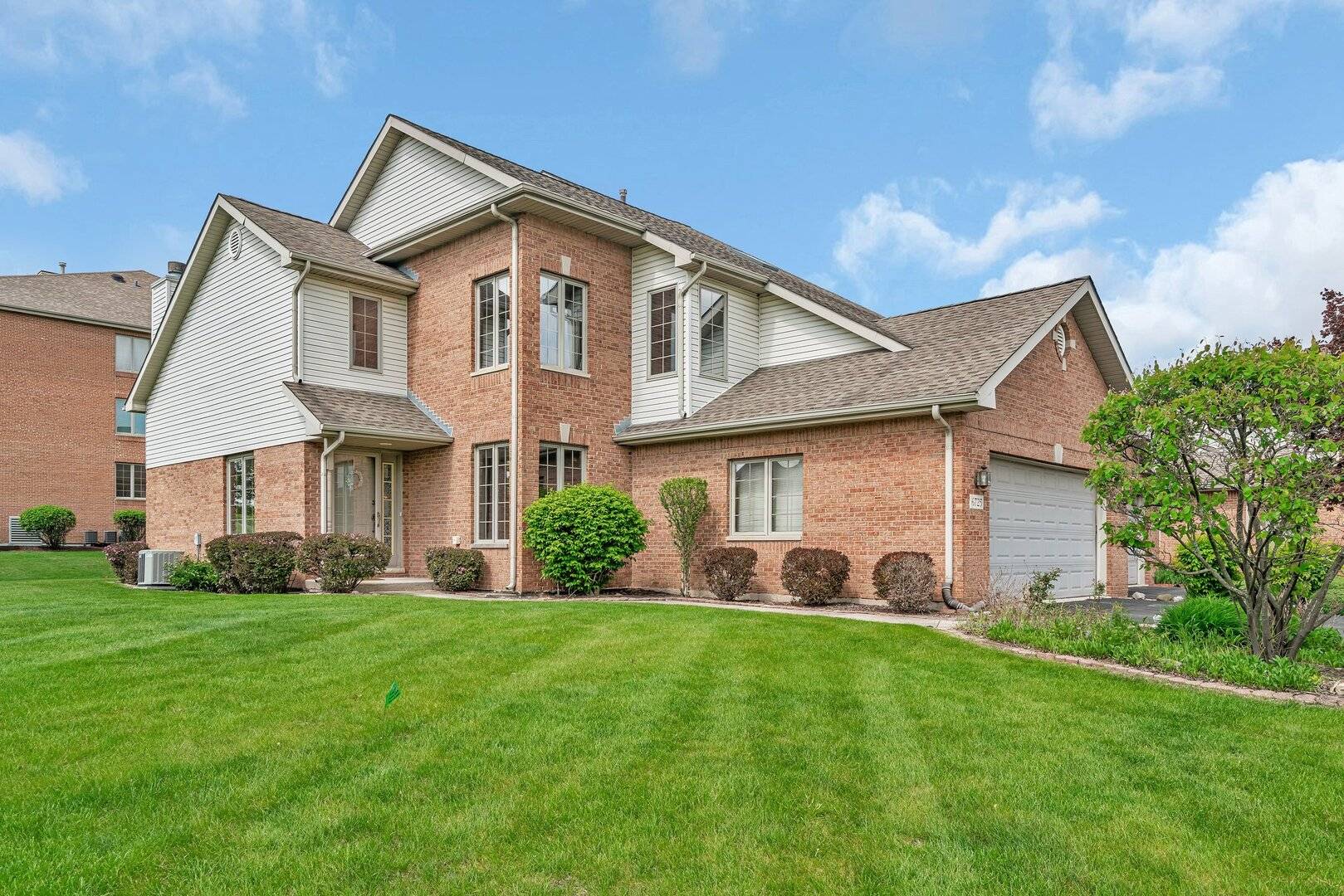 Tinley Park, IL 60477,6725 Pondview DR