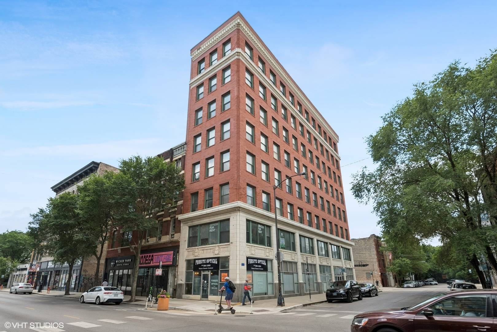 Chicago, IL 60622,1261 N Paulina AVE #6