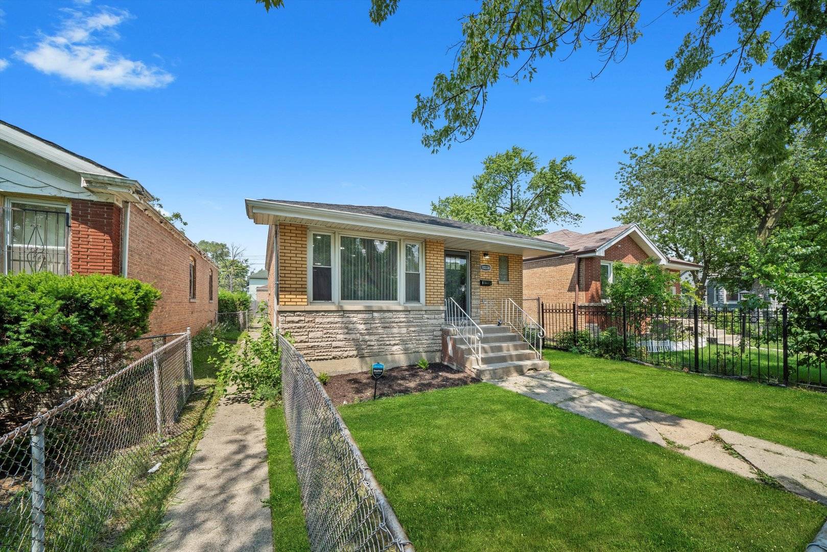 Chicago, IL 60628,10338 S State ST