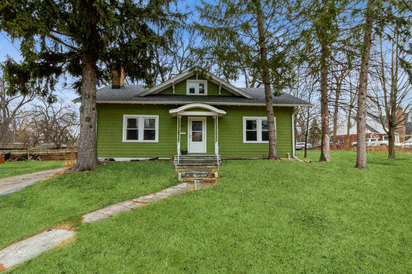 Dekalb, IL 60115,950 Sycamore RD