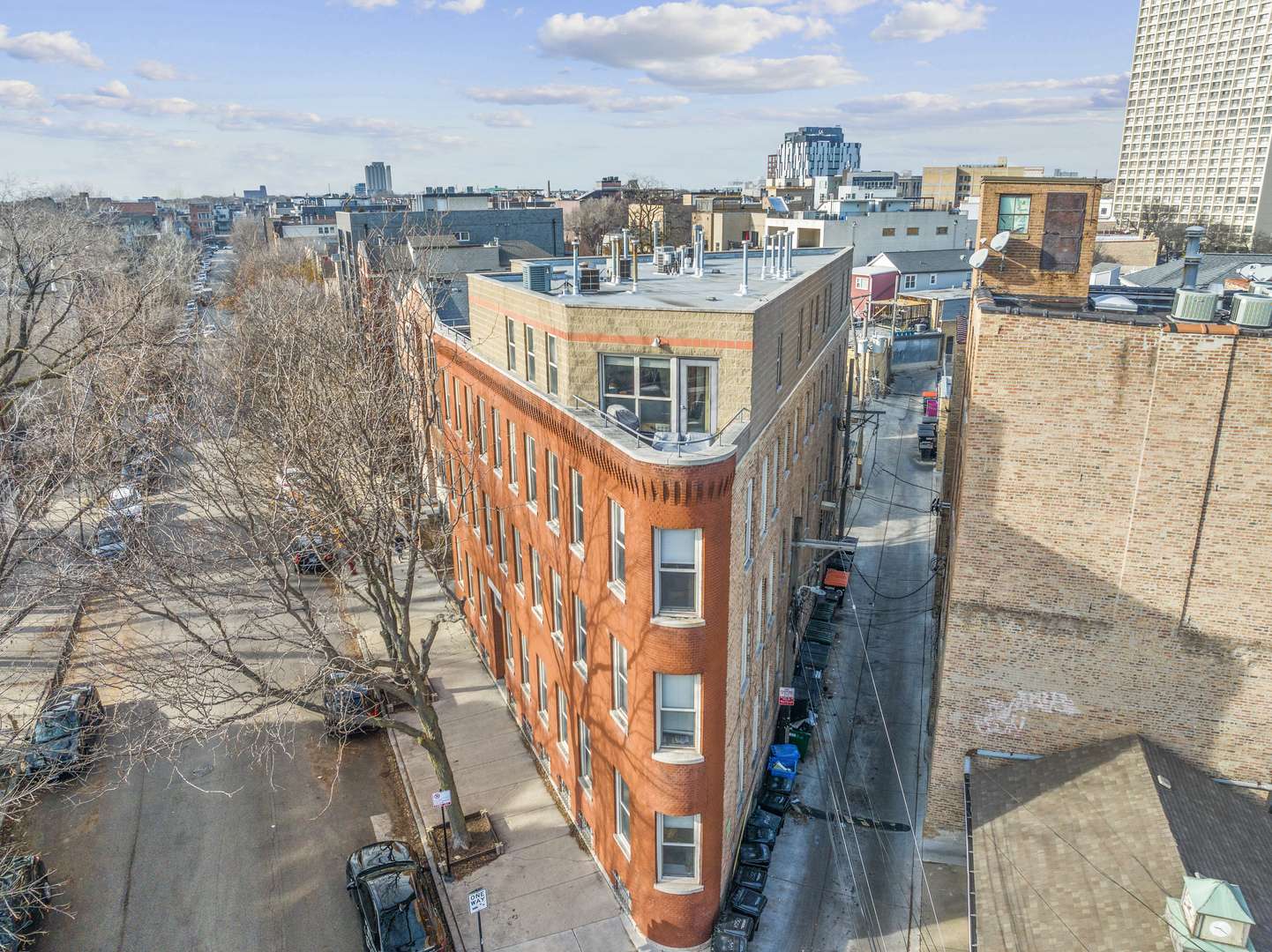 Chicago, IL 60642,1418 W CORTEZ ST #4