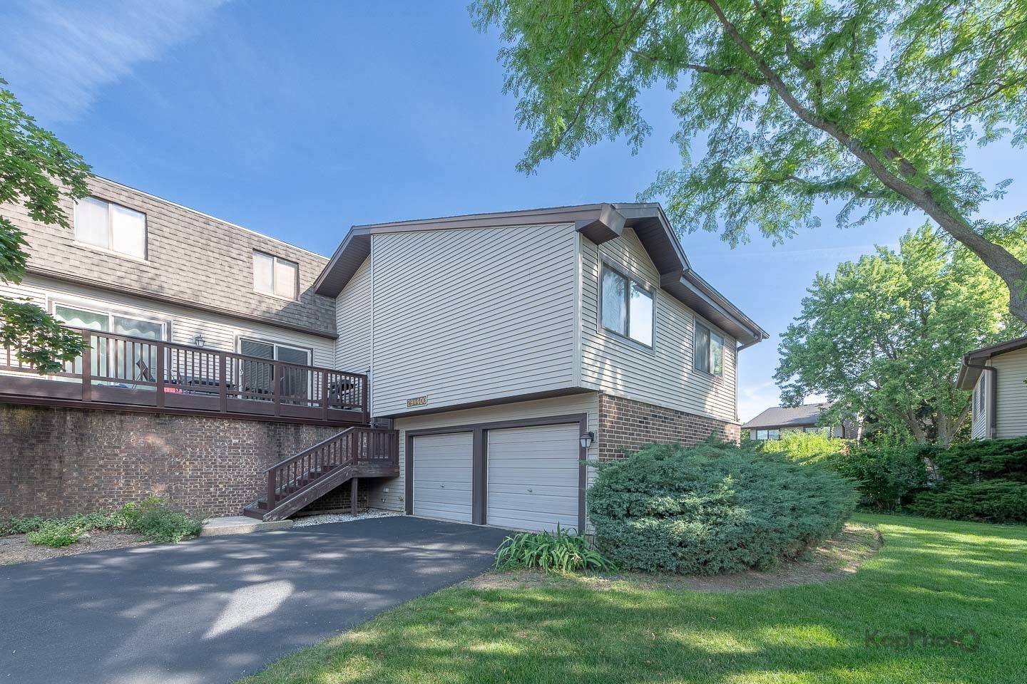 Warrenville, IL 60555,29W400 Thornwood LN