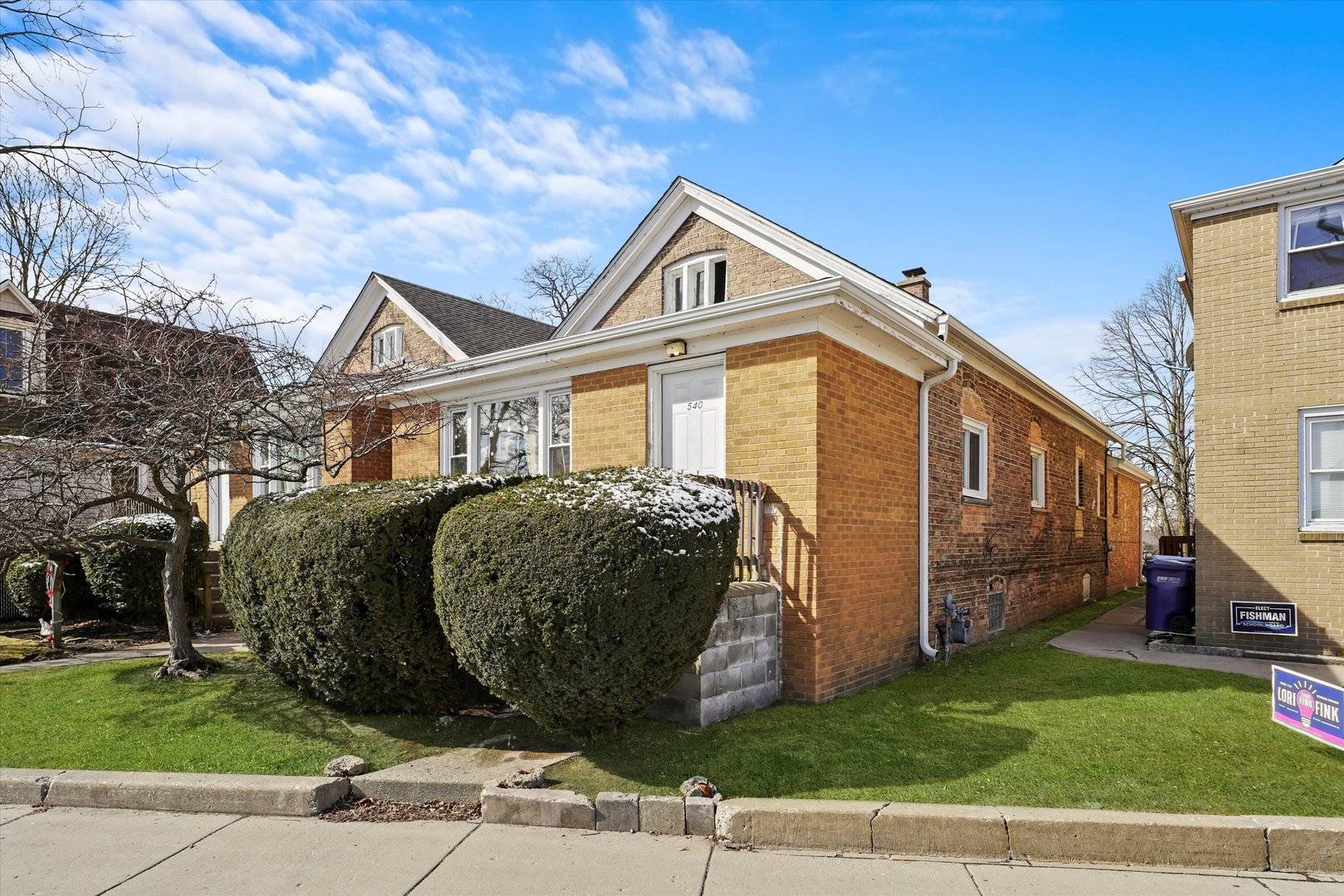 Highwood, IL 60040,540 Green Bay RD