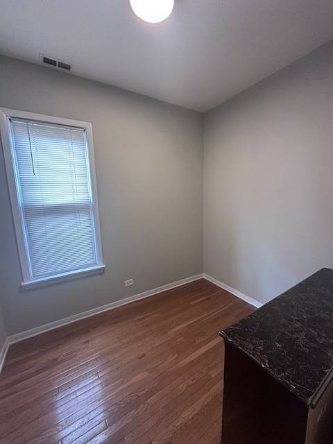 Chicago, IL 60609,3746 S WALLACE ST #2R