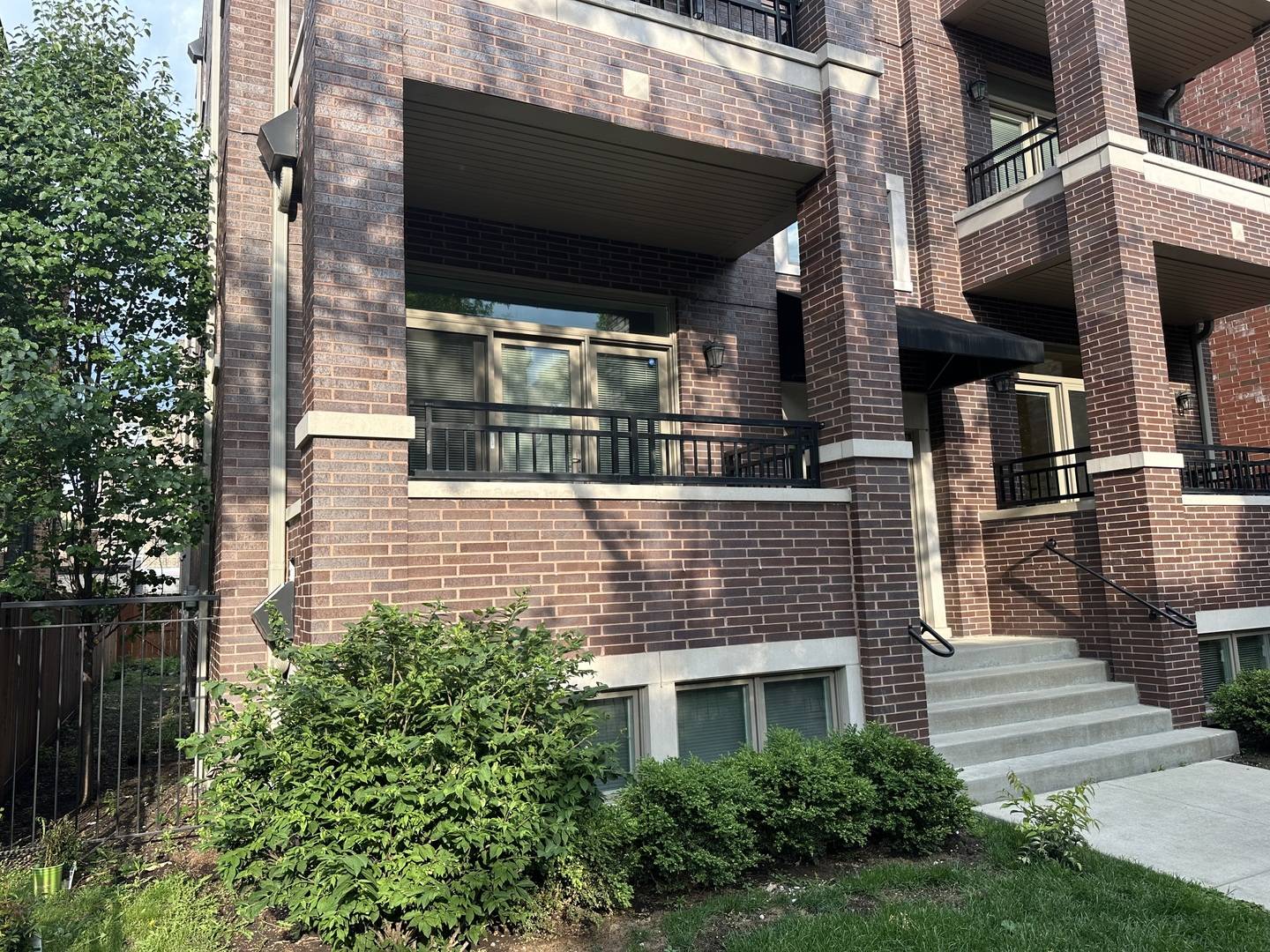 Chicago, IL 60613,4133 N Kenmore AVE #1N