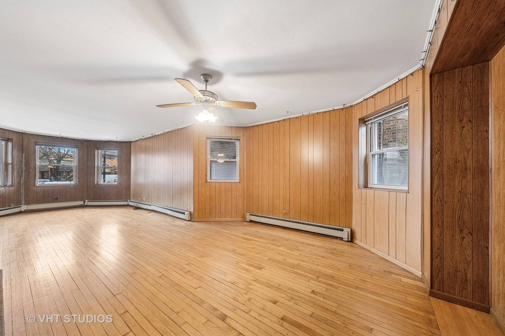 Chicago, IL 60608,925 W 31st ST