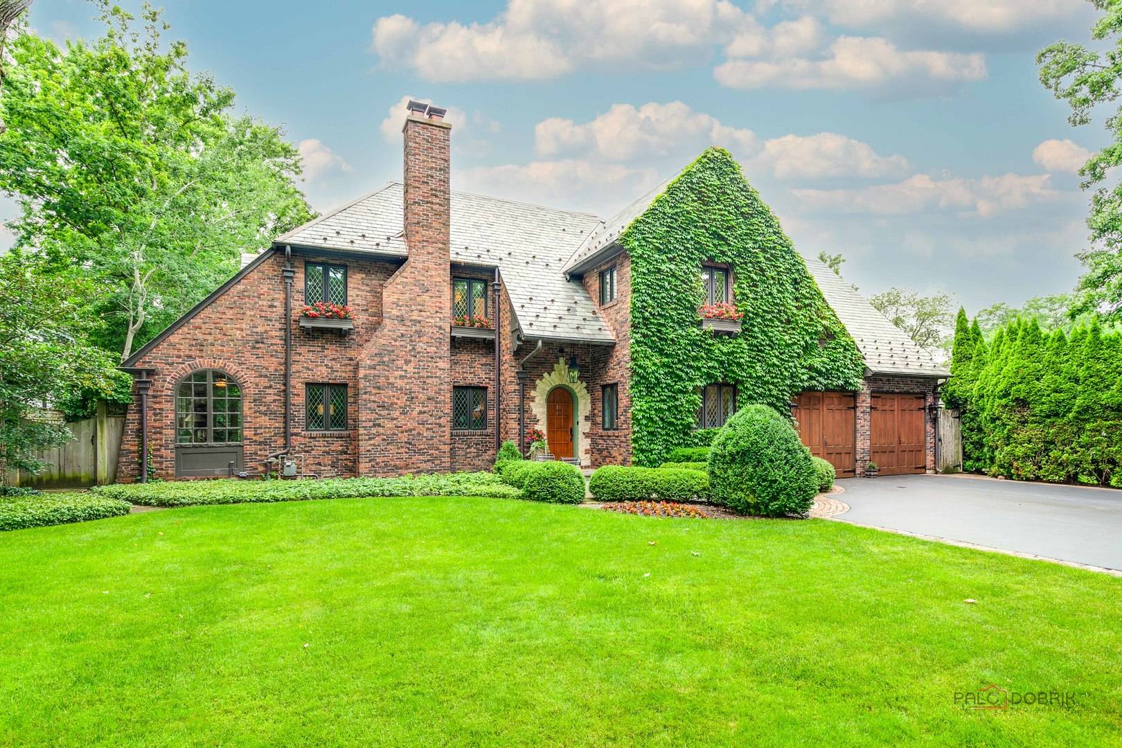 Lake Forest, IL 60045,670 S Green Bay RD