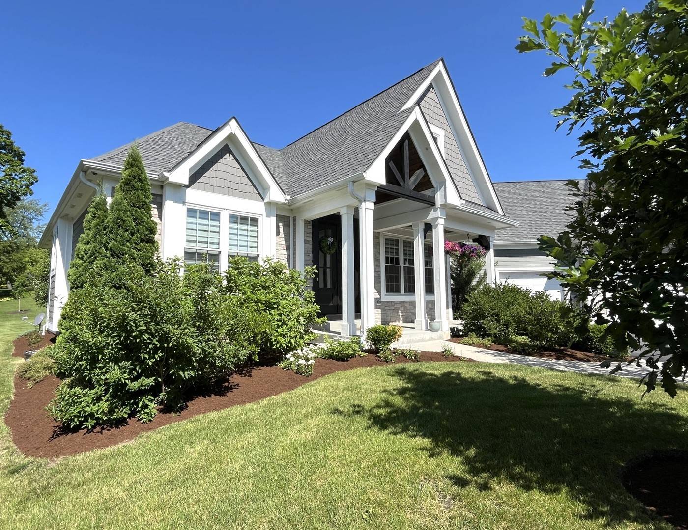 Lakewood, IL 60014,9605 Stonecastle LN