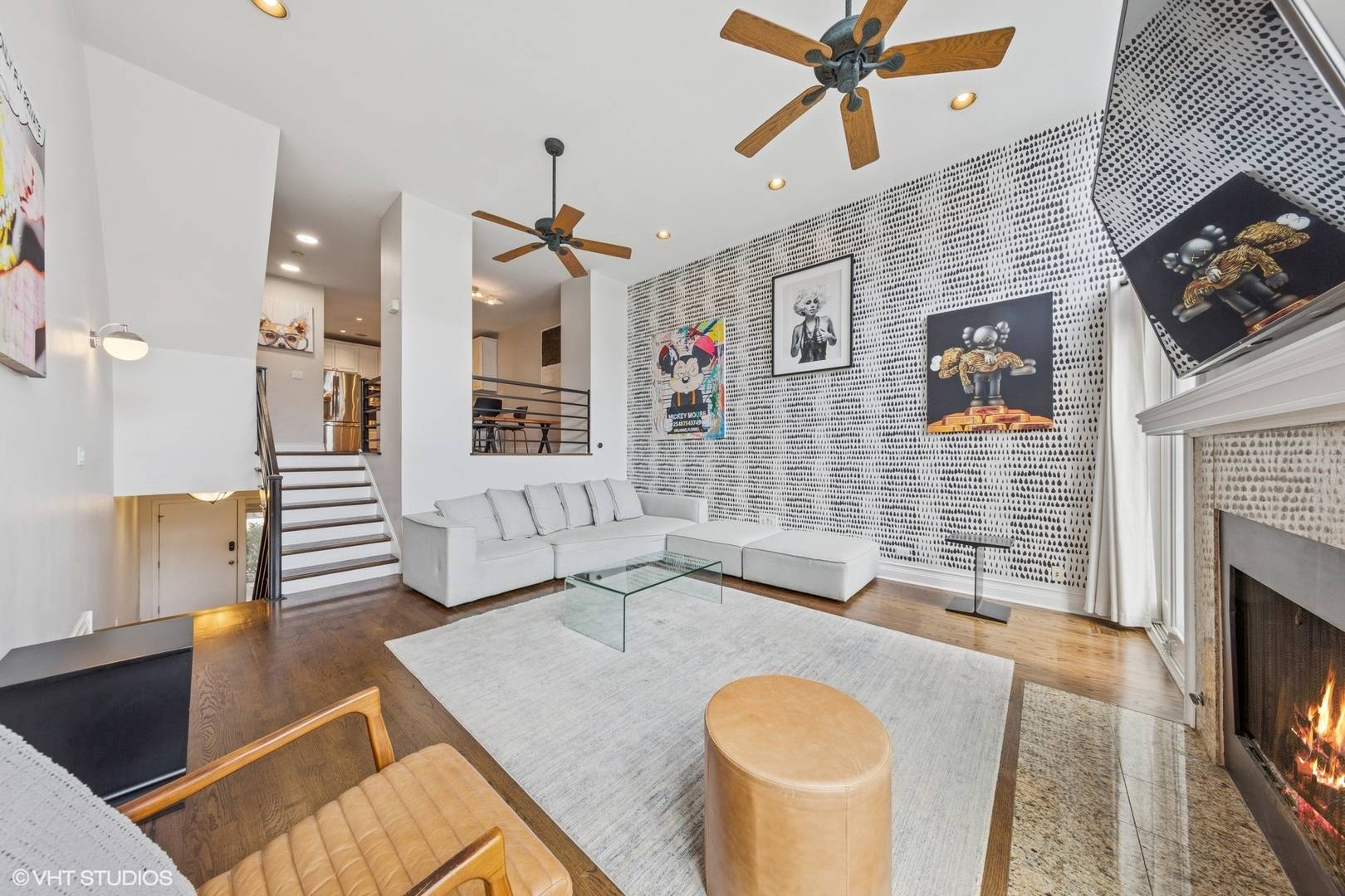 Chicago, IL 60642,665 N Carpenter ST