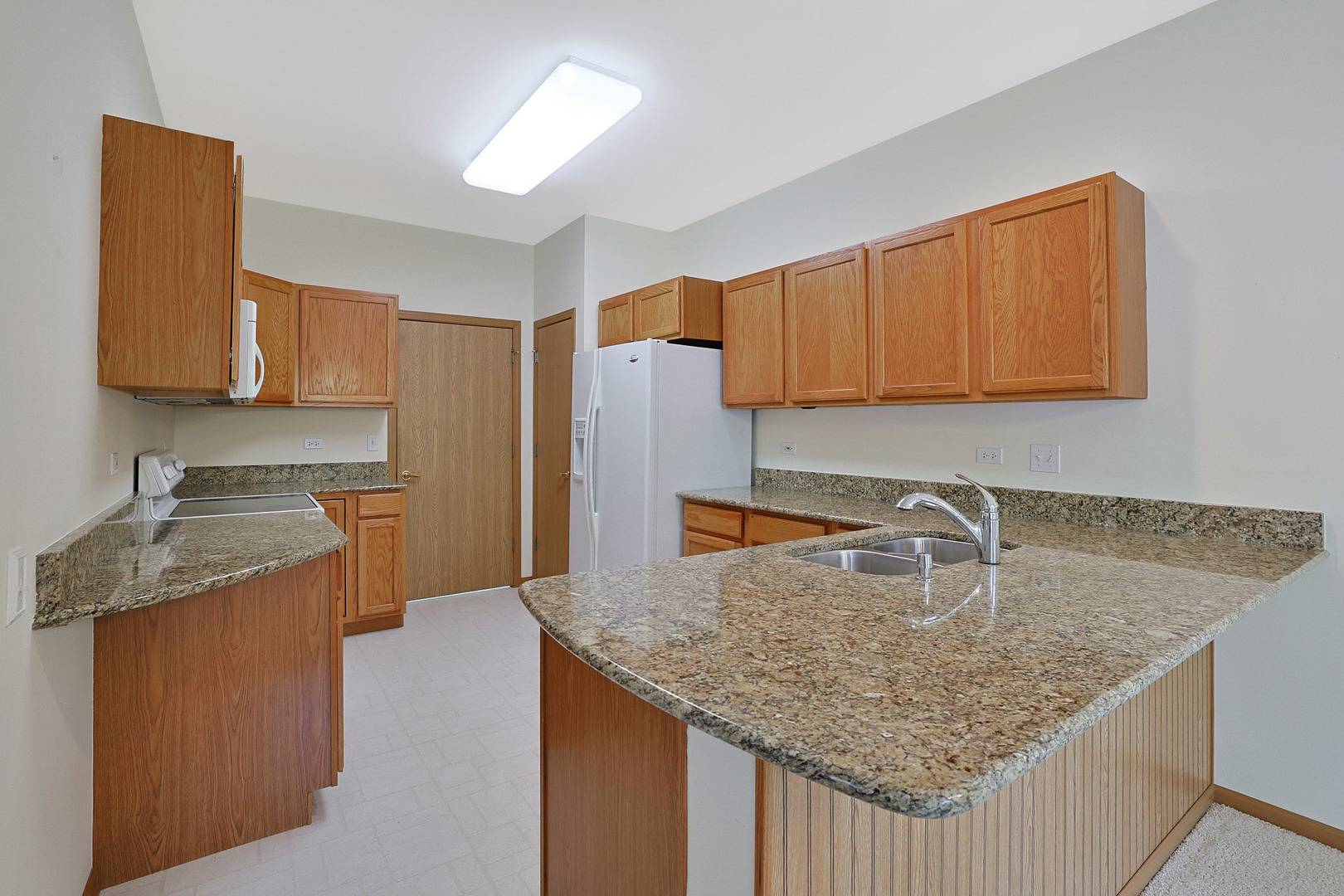 Huntley, IL 60142,12243 Quail Ridge DR