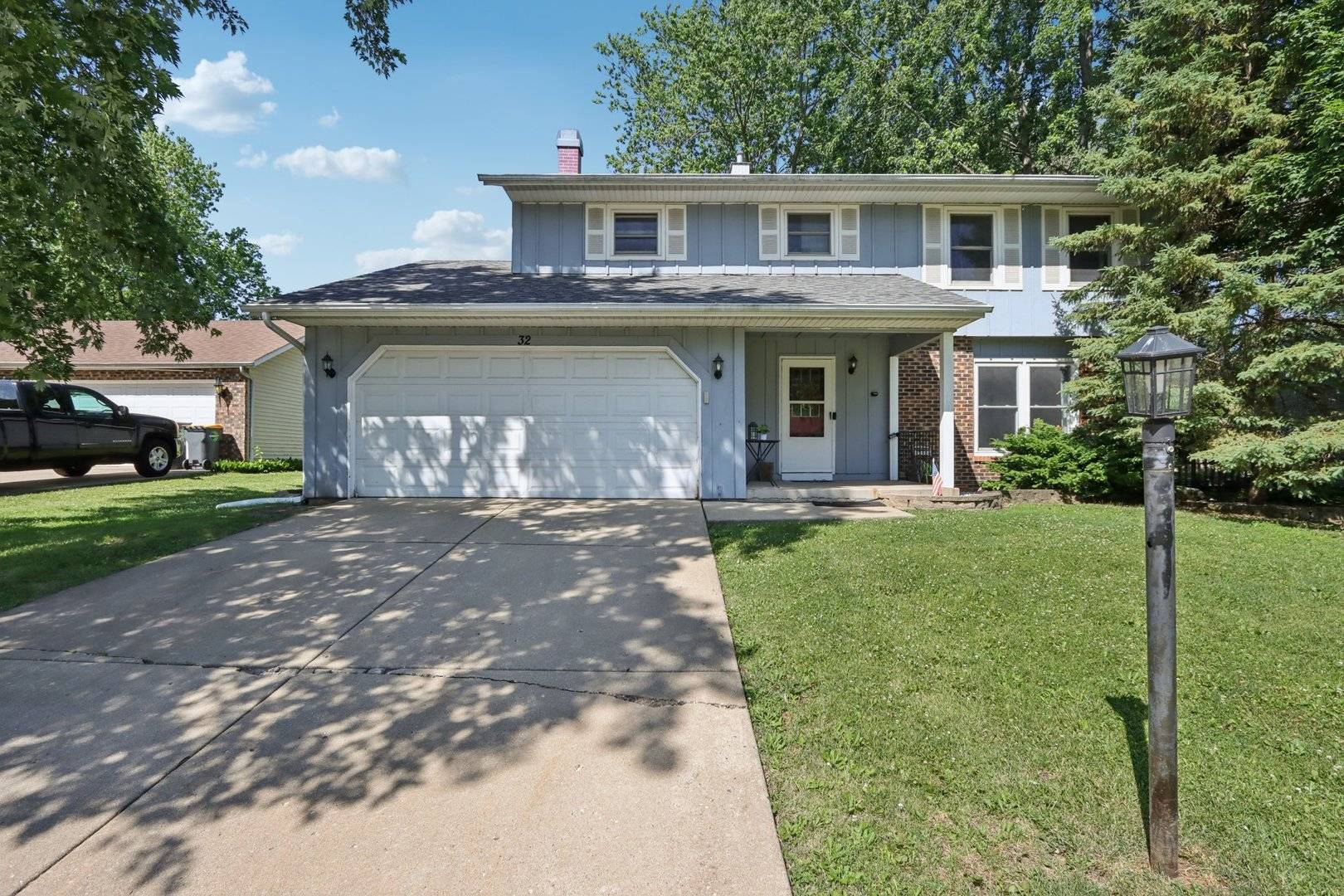 Streamwood, IL 60107,32 Woodridge LN